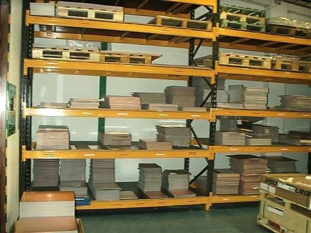 Laminate material storage